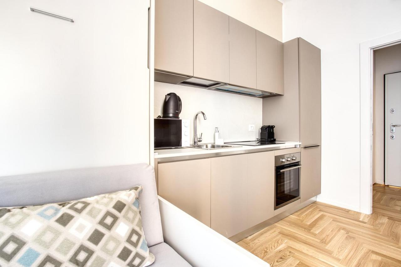 Joivy Old Milan Navigli Family Apartments Bagian luar foto