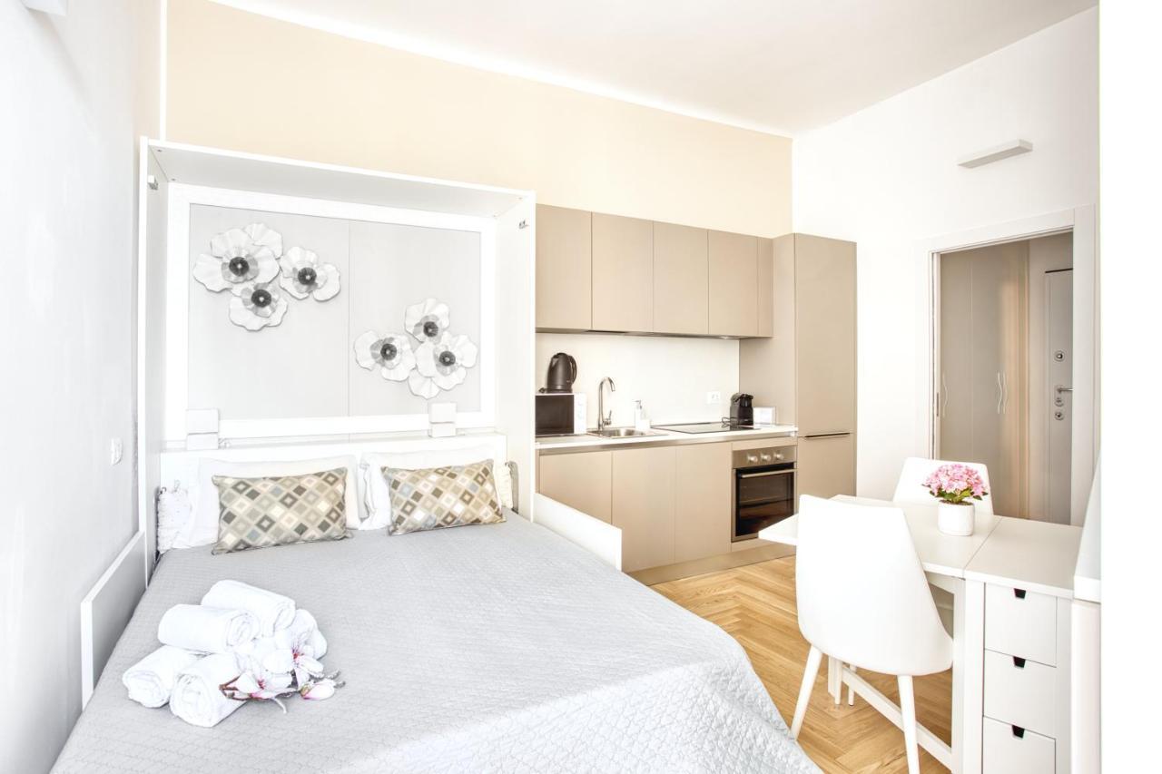 Joivy Old Milan Navigli Family Apartments Bagian luar foto