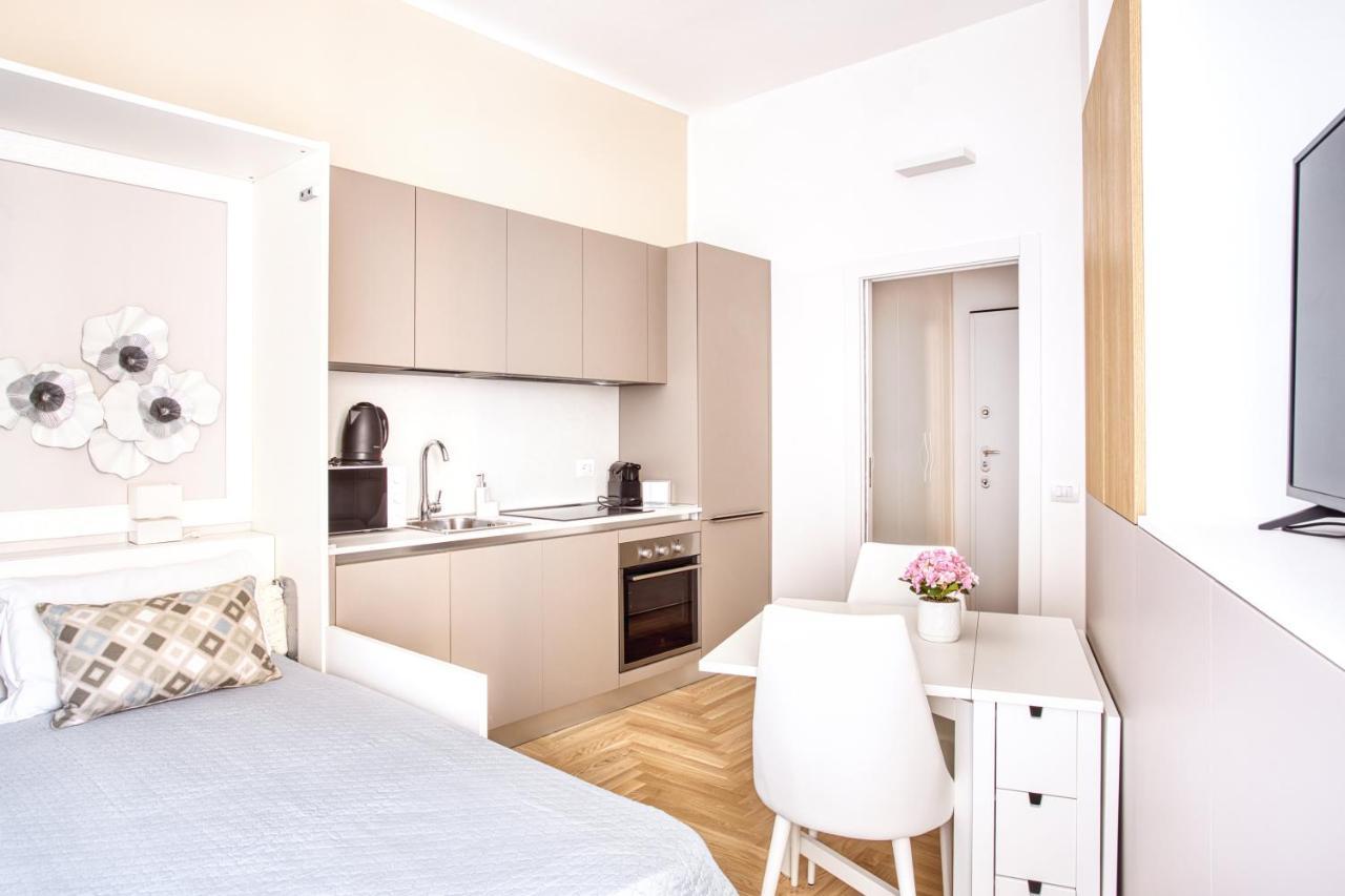 Joivy Old Milan Navigli Family Apartments Bagian luar foto